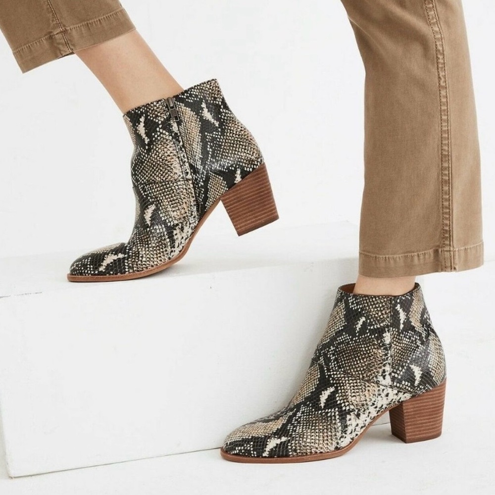 Madewell Rosie Ankle Boots 7.5 Snake Embossed Leather Stacked Heel Booties MA435